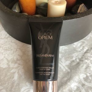 YSL shimmering moisture for body